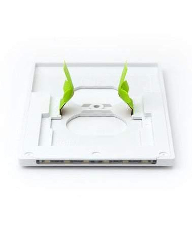 Guidelight 2 plus - Automatic On/Off Pathway and Accent Lighting Outlet Cover